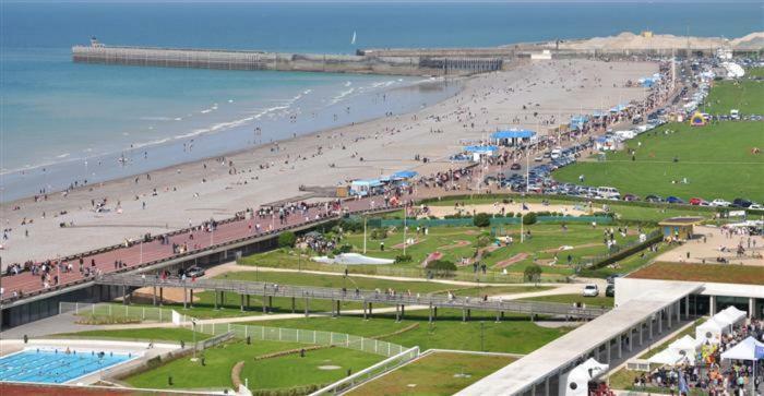 L'Albatre Apartment Dieppe Bagian luar foto