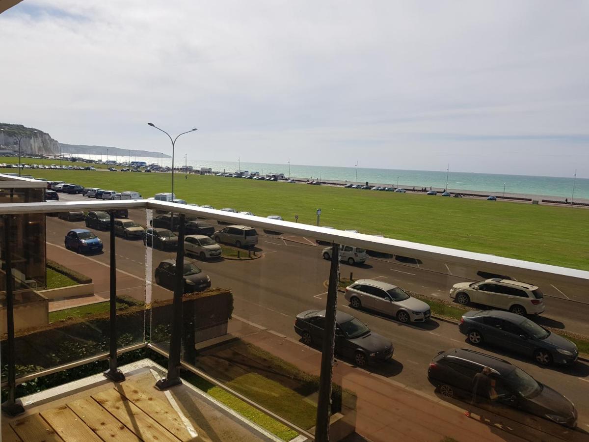 L'Albatre Apartment Dieppe Bagian luar foto